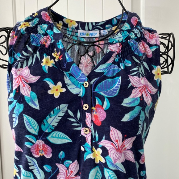 Kiwi Fresh Floral Dress Sz M - Picture 3 of 9